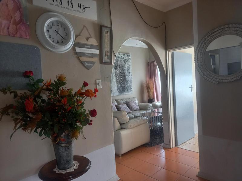 9 Bedroom Property for Sale in Queenstown Central Eastern Cape